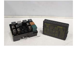 Блок предохранителей 08E6092   SsangYong Rexton    