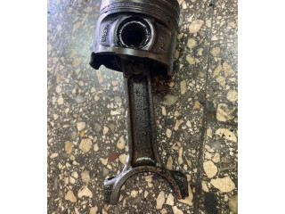 Píst 07657H Renault Megane III