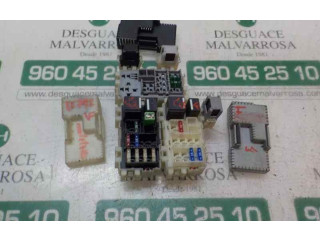 Pojistková skříňka Řídící jednotka BSM Ford S-MAX 2007