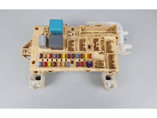 Блок предохранителей 892210F010 Toyota Corolla Verso AR10