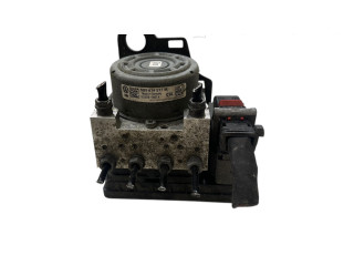 Блок АБС 5Q0614517M, 10022004074 Volkswagen e-Golf 2014 - года