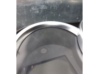 Панель приборов Dacia Sandero