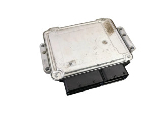 Řídící jednotka 391052A765, C0FLFT2EI01U Hyundai i30 2013