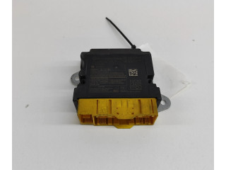 Подушка безопасности водителя A2069008913, A2069024004   Mercedes-Benz C W206