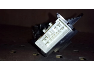 Задняя воздушная решётка