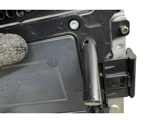 Блок управления коробкой передач 02E927770AE   Skoda Octavia Mk2 (1Z)