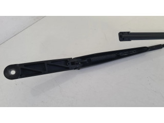 Ножка стеклоочистителей лобового стекла