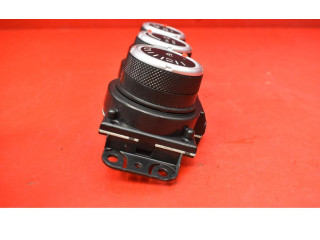 Блок управления климат-контролем 7820A115XA, 7820A115XA Citroen C-Crosser