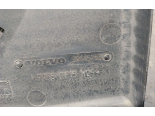 Вентилятор радиатора 30636445, 30680547 Volvo V70