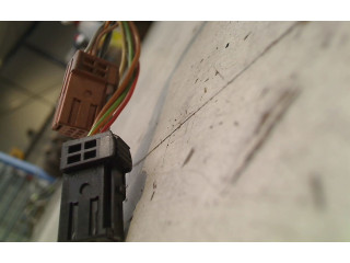 Зеркало электрическое        Peugeot 5008   -  года   