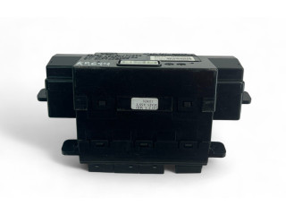 Дисплей    957101H700   KIA Ceed