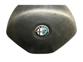 Подушка безопасности водителя 1560915200, D4102850051 Alfa Romeo Giulietta