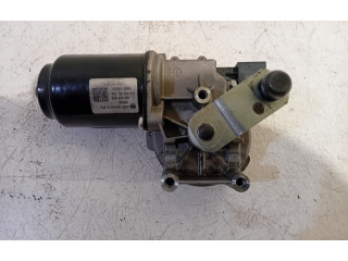 Моторчик дворников 82b955023 Audi A1