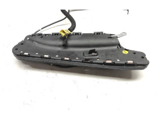 Подушка безопасности в сиденье 8P3880242A   Audi A3 S3 8P