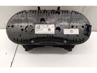 Панель приборов 5E0920941 Skoda Octavia Mk3 (5E)