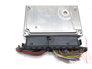 Блок управления двигателем ECU 85105940281016962   BMW X3 E83   