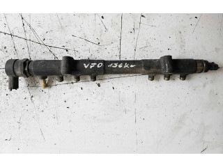 Топливная рампа 30757146, 001400L2   Volvo V70  