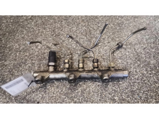 Vstřikovací lišta 8200010077 Renault Espace III pro naftový motor 2.2