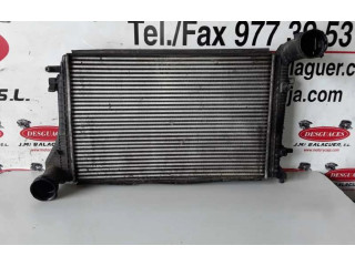 Интеркулер Volkswagen Caddy