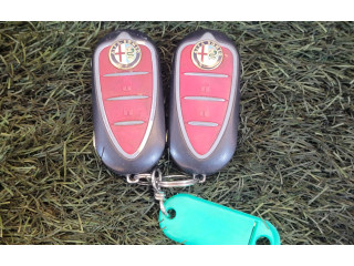 Zpětné zrcátko  Alfa Romeo Giulietta 2010    