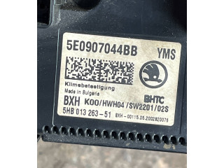 Блок управления климат-контролем 5E0907044BB, 5HB01326351 Skoda Octavia Mk3 (5E)