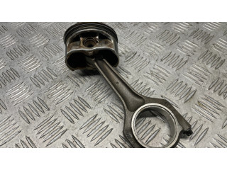 Píst 7528540 BMW 1 E81 E87 pro benzínový motor 2.0 N43B20A