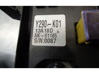 Pojistková skříňka Řídící jednotka BSM 8231008E83 SsangYong Rexton 2013