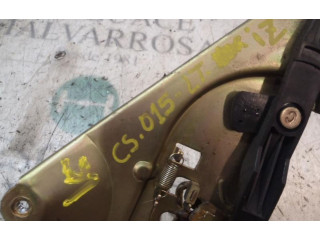 Zámek zadních dveří KIA Carnival 2001