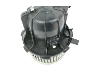 Вентилятор печки Audi A4 Allroad