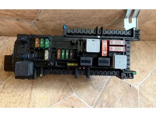 Pojistková skříňka 016706581 Mercedes-Benz C W204 2012