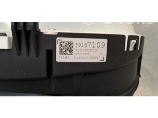 Přístrojová deska Opel Astra K 2019 39187109