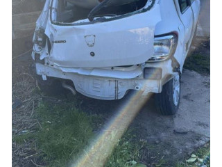 Генератор 231005933R Dacia Sandero