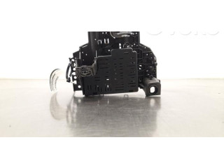   Pojistková skříňka A1675404628   Mercedes-Benz GLE W167 2021