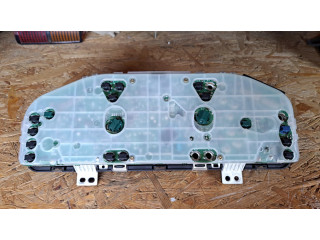 Přístrojová deska Mazda Premacy 2000 CB16B, WHCB16B