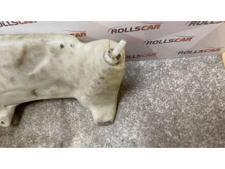 Бачок оконной жидкости