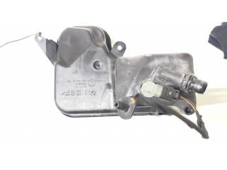 Расширительный бачок охлаждающей жидкости    