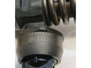 Форсунка 038130073AG Volkswagen Touran I BXE