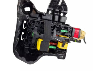 Блок предохранителей 9812661980 Citroen C3 Aircross