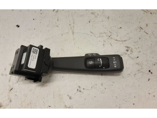 Ручка стеклоочистителей 31456041   Volvo V60