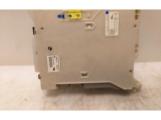 Блок предохранителей 8267253060, 8267253060 Lexus IS-F