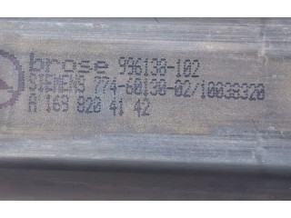 Рулевая рейка Передний двигатель механизма для подъема окон A1698204142 Mercedes-Benz A W169 2004 - 2012 года