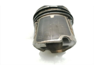 Píst Nissan Qashqai+2