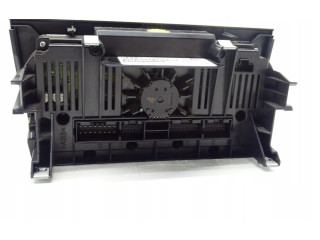 Блок управления климат-контролем Audi Q3 8U