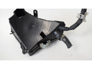 Блок предохранителей 82241SC020 Subaru Forester SH