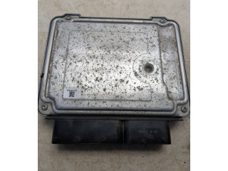 Řídící jednotka 03L906018HL, 0281017093 Seat Alhambra (Mk2) 2011