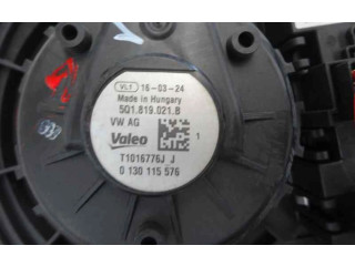 Вентилятор печки Volkswagen Golf SportWagen