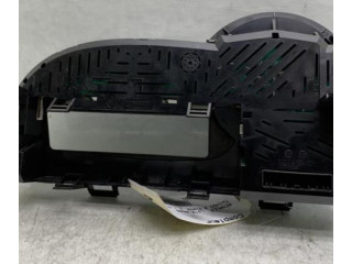 Панель приборов    Renault Twingo II       