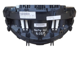 Přístrojová deska Mercedes-Benz E C207 W207 2010 A2129004504, A2129023402