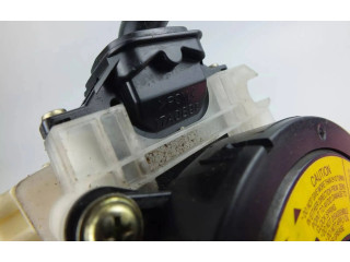 Ручка стеклоочистителей GE6M17B370 Mazda 626