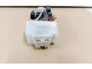 Блок предохранителей 50617-0186 Mitsubishi Lancer